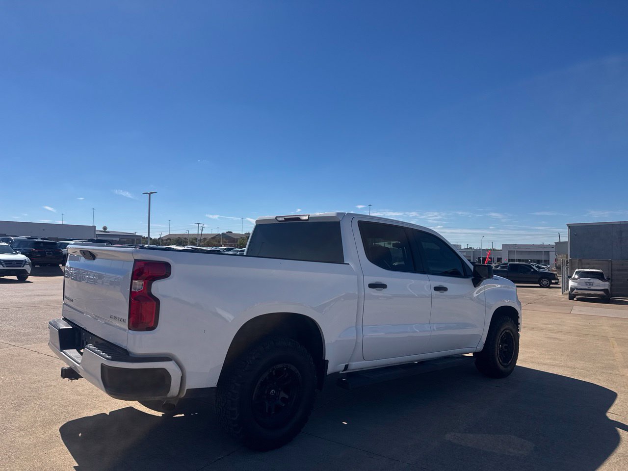 Used 2021 Chevrolet Silverado 1500 Custom RWD image 24