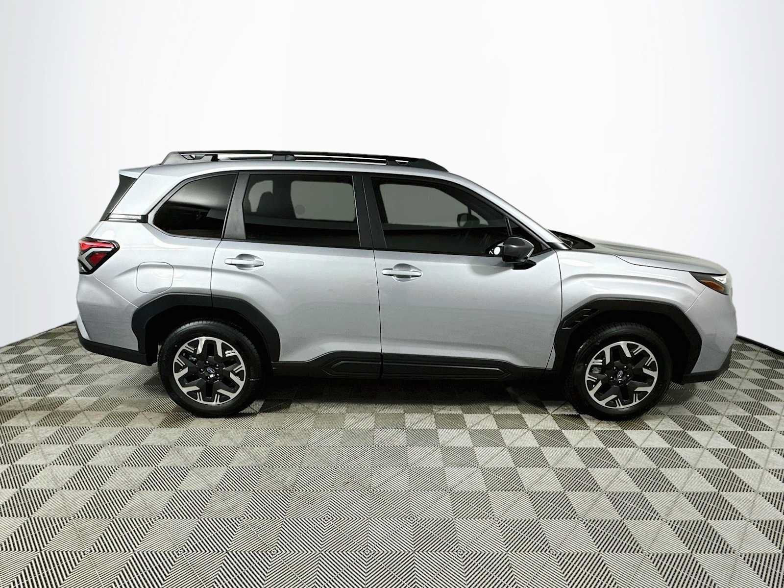 Certified 2026 Subaru Forester Premium AWD/4WD image 8