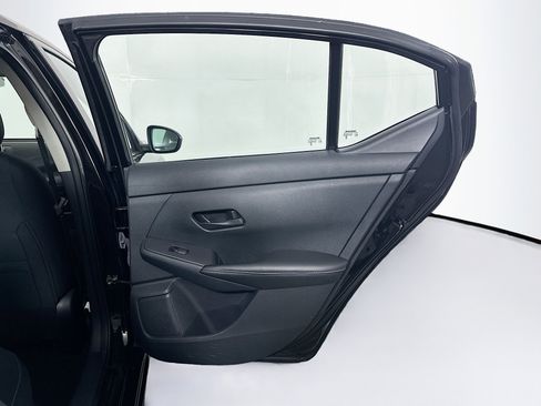 Used 2024 Nissan Sentra SV image 28