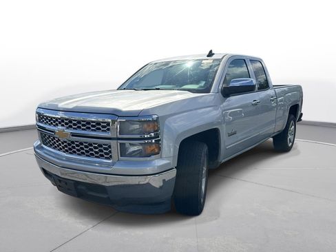 Used 2015 Chevrolet Silverado 1500 LT w/ Texas Edition, 1LT Trim RWD image 2