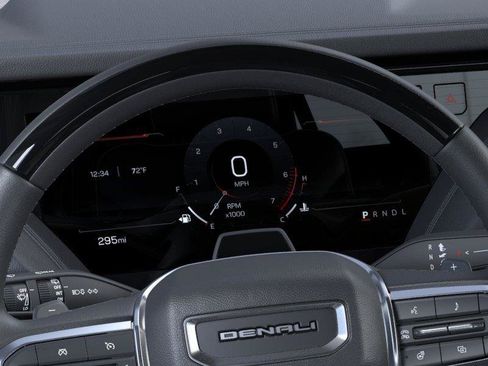 New 2026 GMC Yukon Denali w/ Denali Reserve Package AWD/4WD image 18