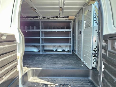 Used 2020 Chevrolet Express 2500 w/ Communications Package image 11