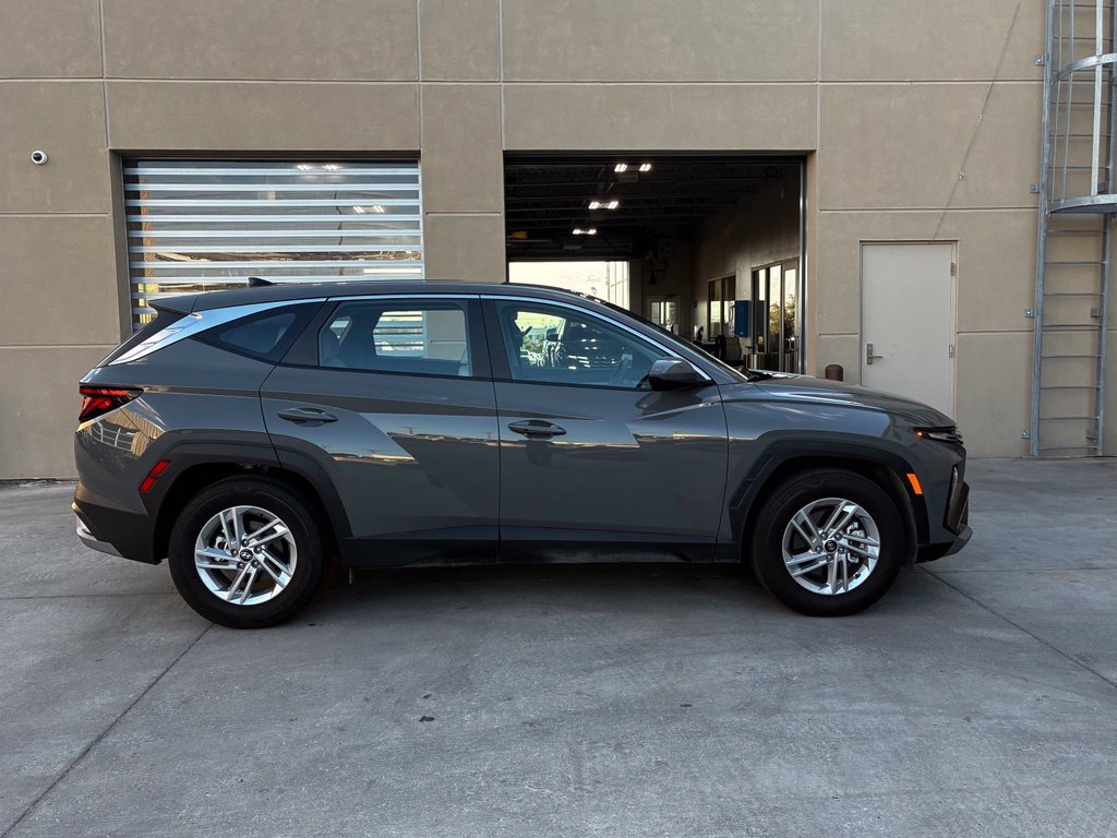 Used 2026 Hyundai Tucson SE FWD image 6