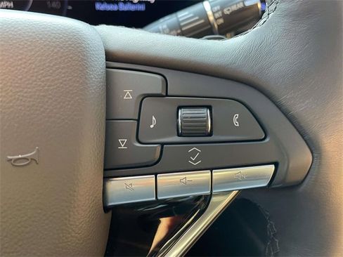 Certified 2023 Cadillac Escalade Sport w/ Touring Package image 22