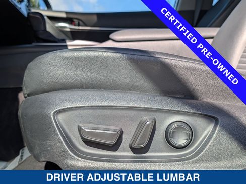 Used 2023 Toyota Camry SE FWD image 22