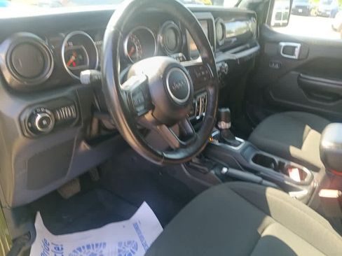 Used 2021 Jeep Wrangler Unlimited Sport AWD/4WD image 10