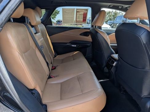Used 2023 Lexus RX 350 Premium Plus w/ Cold Area Package FWD image 30