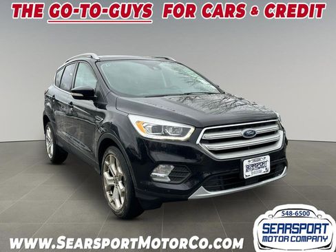 Used 2019 Ford Escape Titanium image 3