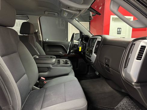 Used 2017 GMC Sierra 1500 SLE w/ SLE Value Package AWD/4WD image 26