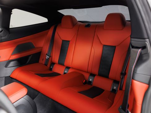 Used 2024 BMW M4 Coupe w/ M Driver's Package RWD image 46