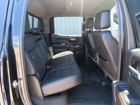 Used 2022 GMC Sierra 1500 SLT w/ SLT Premium Plus Package AWD/4WD image 29