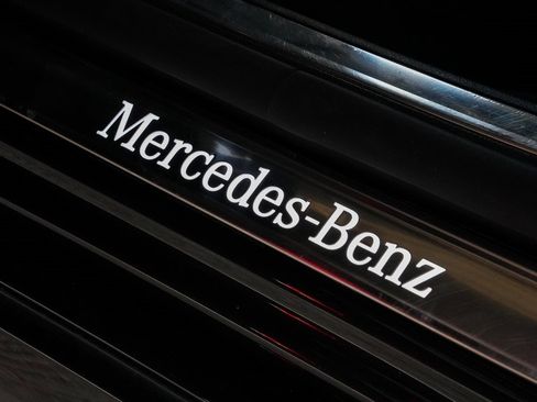 Used 2022 Mercedes-Benz S 580 4MATIC Sedan image 39