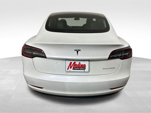 Used 2019 Tesla Model 3 Long Range image 6