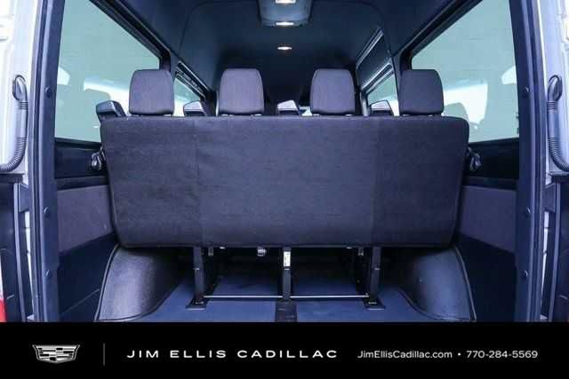 Used 2024 Mercedes-Benz Sprinter 2500 image 4