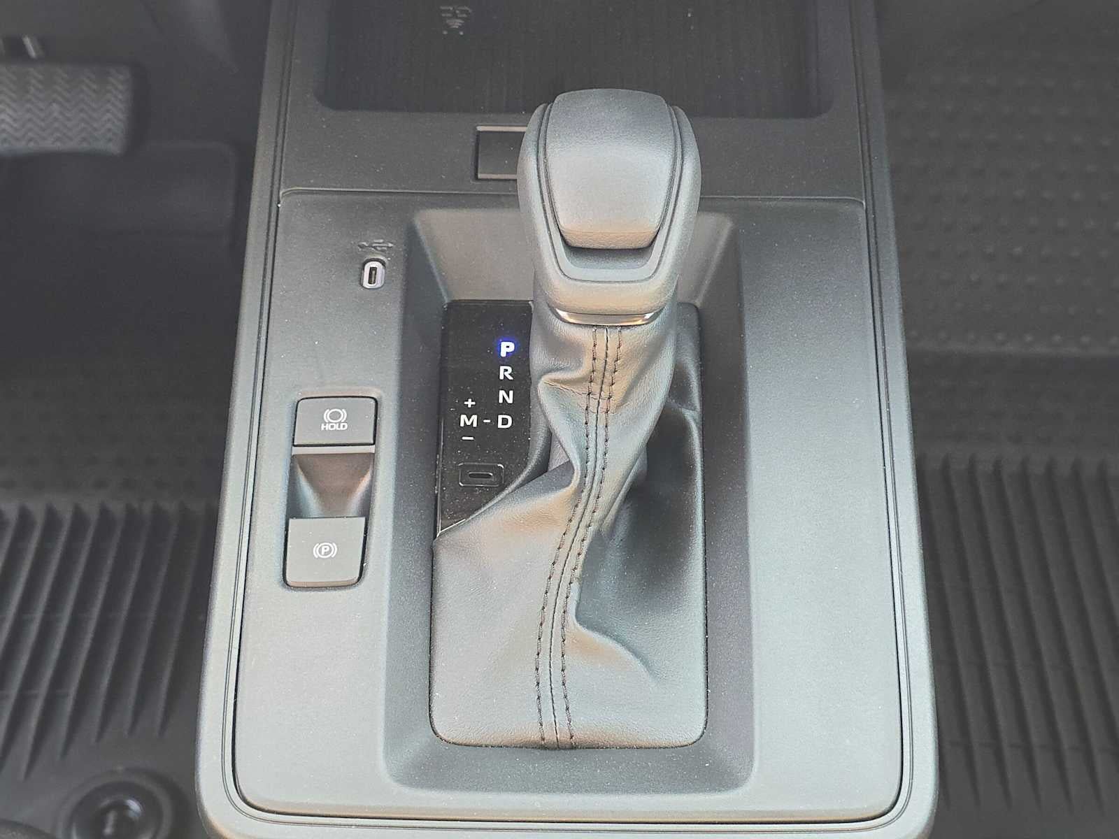 New 2026 Toyota Corolla Cross LE FWD image 31