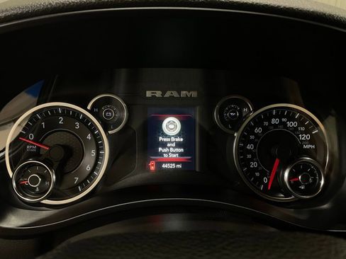 Used 2022 RAM 3500 Tradesman AWD/4WD image 16