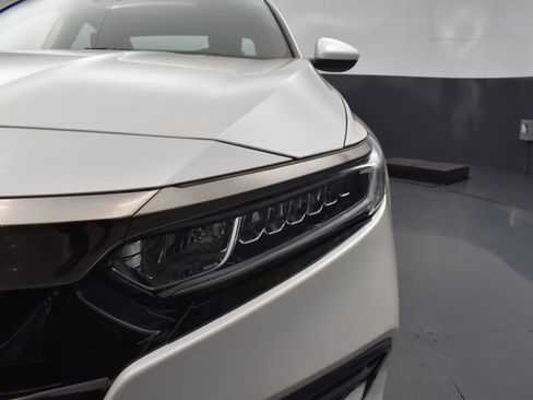 Used 2020 Honda Accord Sport image 5