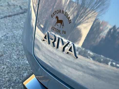 Certified 2024 Nissan Ariya AWD image 9