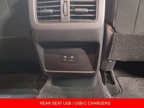 Certified 2023 Nissan Rogue SV image 8