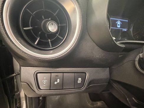 Used 2023 Kia Forte GT FWD image 19