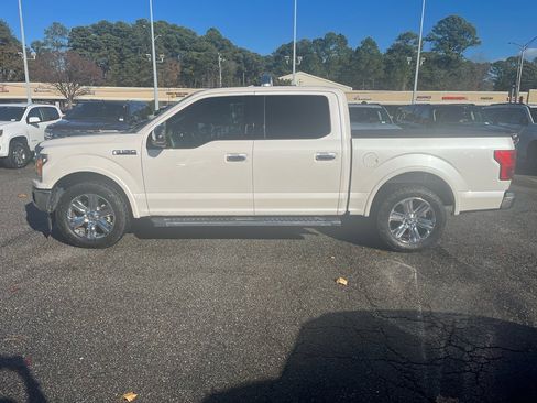 Used 2018 Ford F150 Lariat image 8