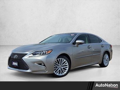 Used 2017 Lexus ES 350 w/ Ultra Luxury Package