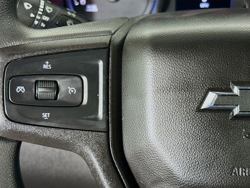 Used 2021 Chevrolet Silverado 1500 Custom Trail Boss w/ LPO, Dark Essentials Package AWD/4WD image 11