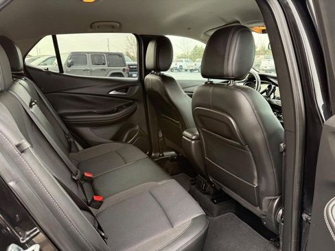 Used 2021 Buick Encore GX Select w/ Sport Touring Package image 11