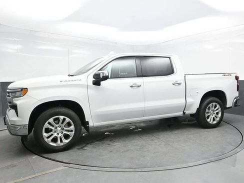 Used 2023 Chevrolet Silverado 1500 LTZ AWD/4WD image 3