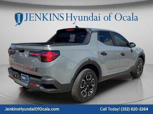 Certified 2022 Hyundai Santa Cruz SEL FWD image 3