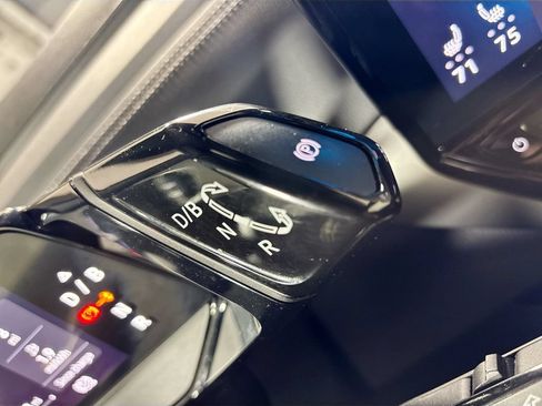 Certified 2023 Volkswagen ID.4 Pro S AWD/4WD image 19