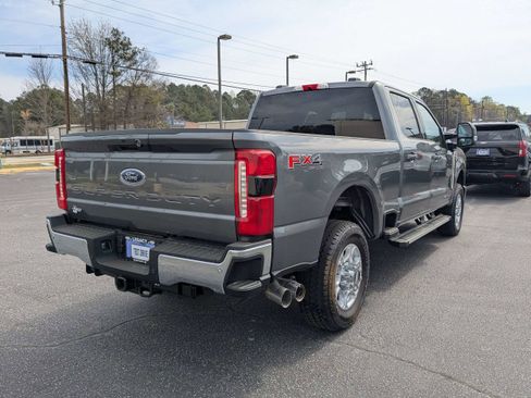 New 2026 Ford F350 XLT w/ XLT Premium Package AWD/4WD image 11