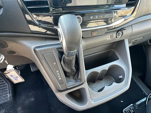 Used 2024 Ford Transit 350 XLT image 28