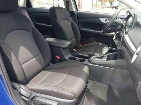 Used 2024 Kia Forte LXS FWD image 16