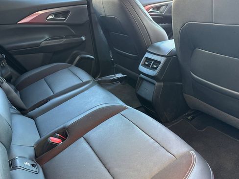 Used 2024 Chevrolet Equinox EV RS FWD image 18