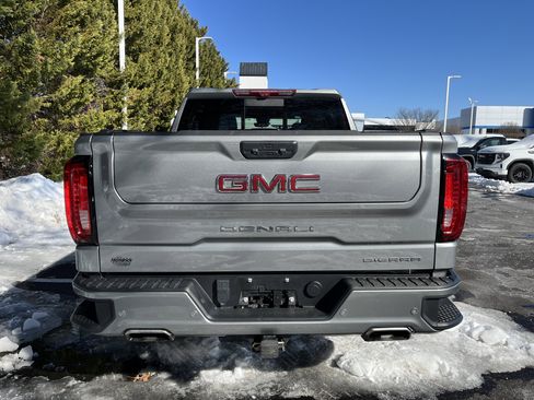 Used 2024 GMC Sierra 1500 Denali w/ Denali Reserve Package image 9