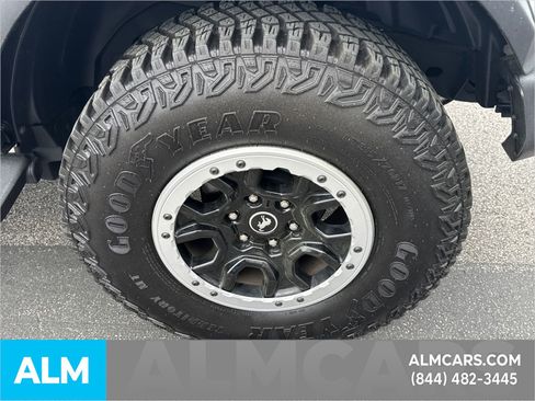 Used 2024 Ford Bronco Outer Banks w/ Sasquatch Package image 23
