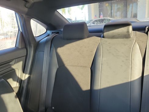 Used 2023 Honda Civic Sport image 18
