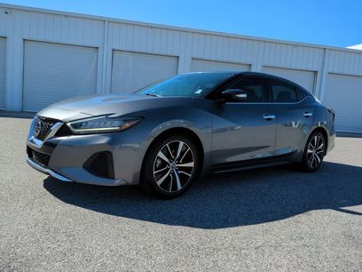 Certified 2022 Nissan Maxima SV w/ Floor Mat Group