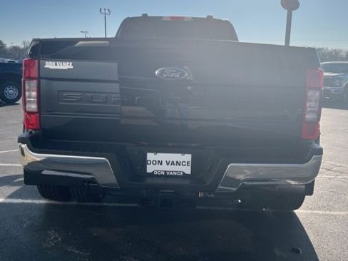 Used 2022 Ford F350 XLT image 5