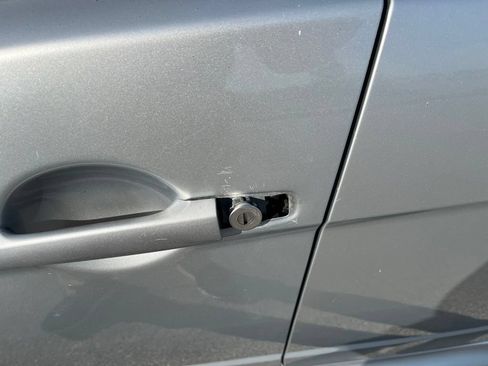 Used 2013 Mitsubishi Lancer ES FWD image 16