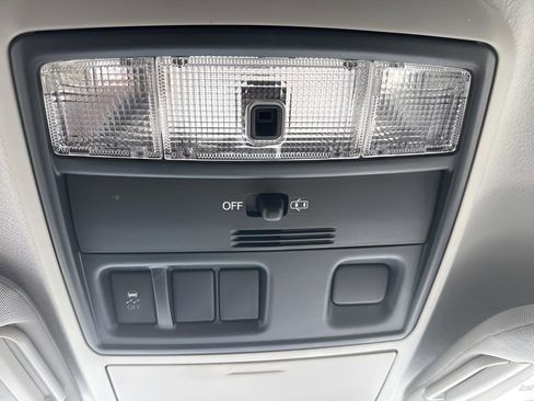Used 2014 Toyota 4Runner SR5 RWD image 39