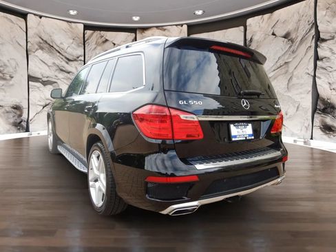 Used 2015 Mercedes-Benz GL 550 4MATIC image 8