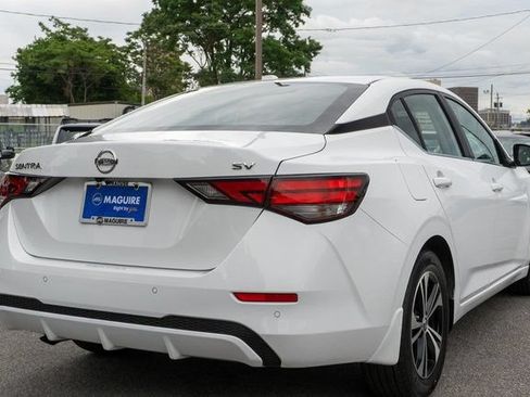 Certified 2023 Nissan Sentra SV FWD image 7