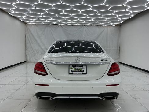 Used 2019 Mercedes-Benz E 300 w/ Premium 1 Package image 10