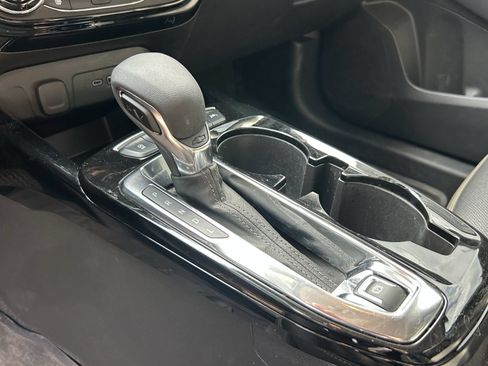 Used 2025 Chevrolet Trax ACTIV w/ Driver Confidence Package FWD image 12