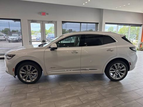 Used 2023 Buick Envision Avenir FWD image 4
