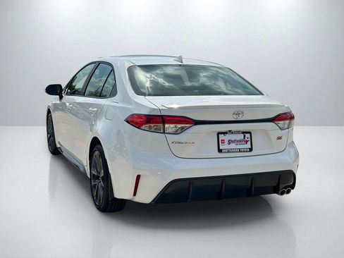 Used 2026 Toyota Corolla SE image 7