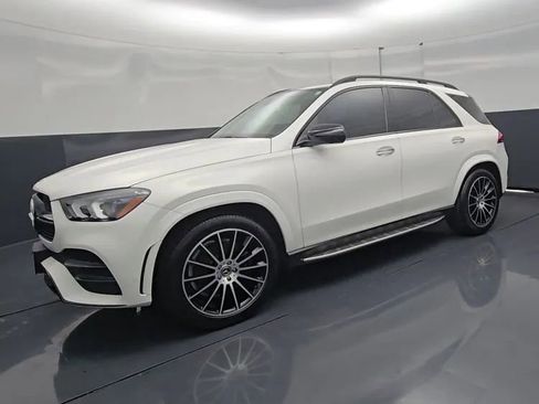 Used 2020 Mercedes-Benz GLE 350 4MATIC image 3