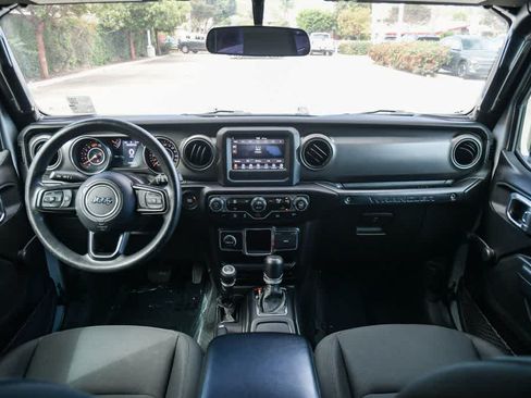 Used 2023 Jeep Wrangler Unlimited Sport AWD/4WD image 14